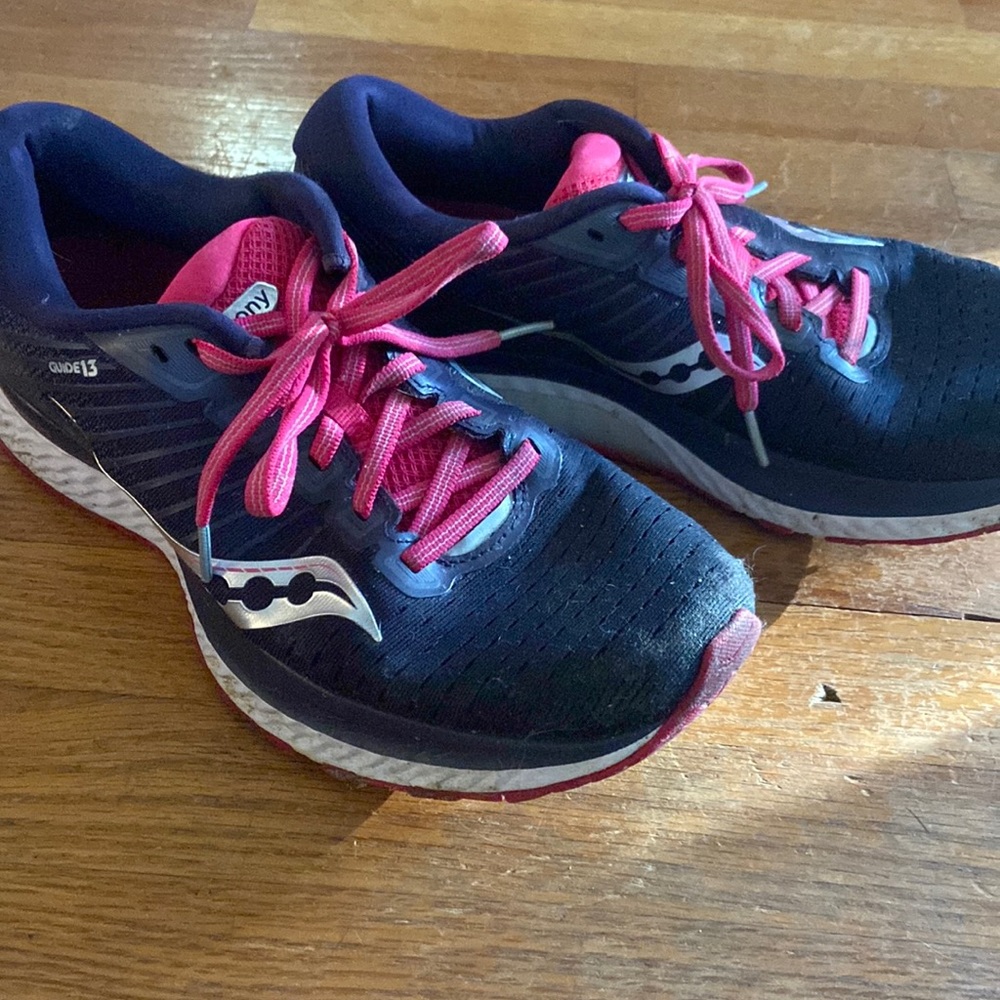 Saucony running shoe